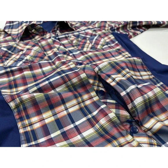 REI Co-op Women's Medium Blue Plaid Button Up Vented Hiking Shirt Roll Tab L/S - Picture 3 of 11